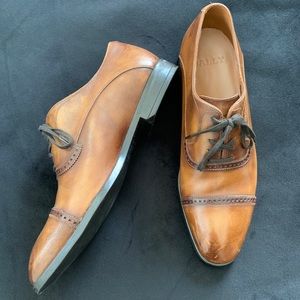 Bally Lamior Leather Oxfords - ONLY WORN TWICE!